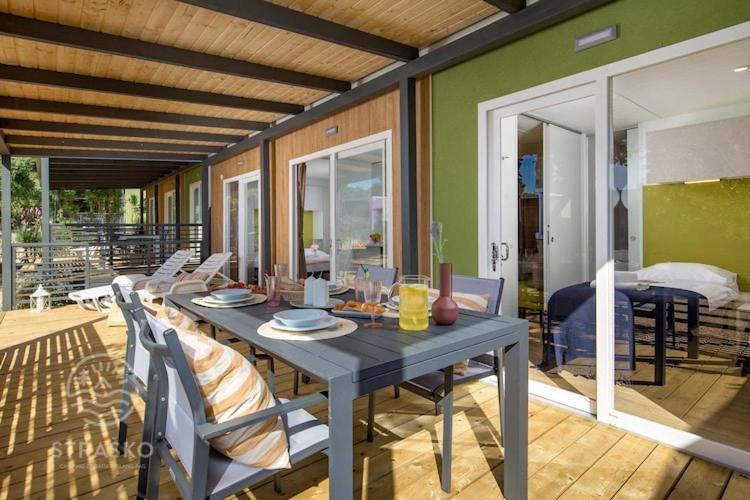 Premium Mobile Home In Новалья Экстерьер фото